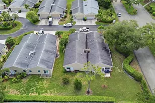 308 Chartley Ct N, Sarasota, FL 34232 - Photo 40