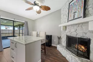 1551 Georgetowne Ln, Sarasota, FL 34232 - Photo 8