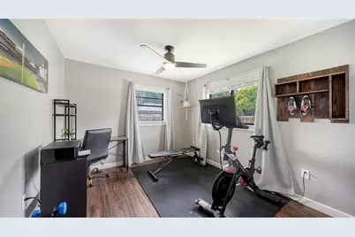 1551 Georgetowne Lane, Sarasota, FL 34232 - Photo 20