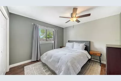 1551 Georgetowne Lane, Sarasota, FL 34232 - Photo 18