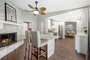 1551 Georgetowne Ln, Sarasota, FL 34232 - Photo 6