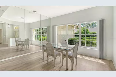2929 Sandringham Place, Sarasota, FL 34235 - Photo 18