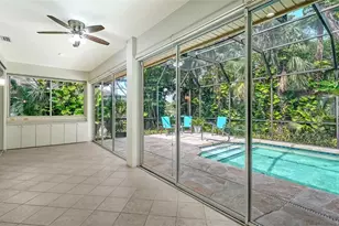 2929 Sandringham Pl, Sarasota, FL 34235 - Photo 14