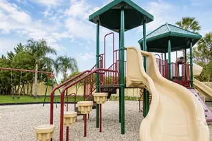 1004 Dartmouth Dr, Bradenton, FL 34207 - Photo 44