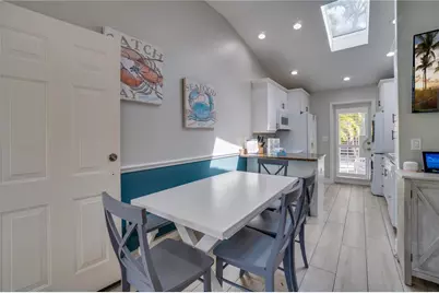 76 N Shore Drive, Anna Maria, FL 34216 - Photo 8