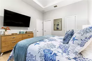 2047 Roselawn St, Sarasota, FL 34231 - Photo 16