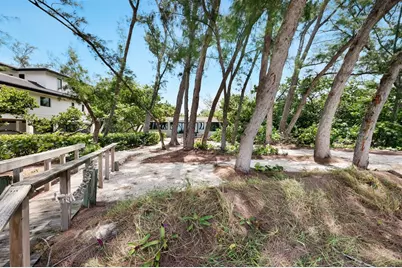 103 51st Street, Bradenton Beach, FL 34217 - Photo 6