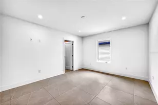 2590 Floyd St, Sarasota, FL 34239 - Photo 60