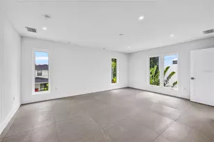 2590 Floyd St, Sarasota, FL 34239 - Photo 38