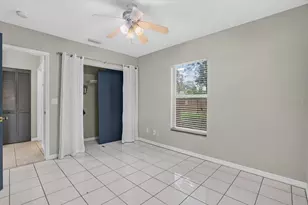879 E Seminole Dr, Venice, FL 34293 - Photo 22