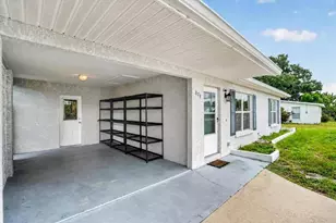 879 E Seminole Dr, Venice, FL 34293 - Photo 28