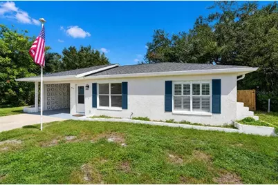 879 E Seminole Drive, Venice, FL 34293 - Photo 1