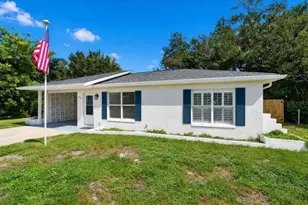 879 E Seminole Dr, Venice, FL 34293 - Photo 1