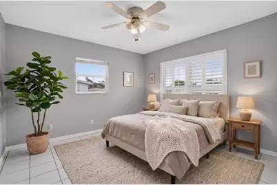 879 E Seminole Drive, Venice, FL 34293 - Photo 18
