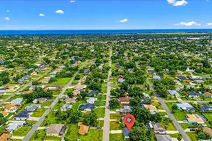 879 E Seminole Dr, Venice, FL 34293 - Photo 36
