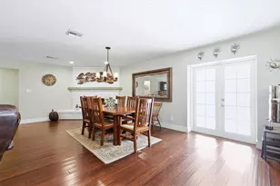 5505 Beneva Woods Cir, Sarasota, FL 34233 - Photo 12