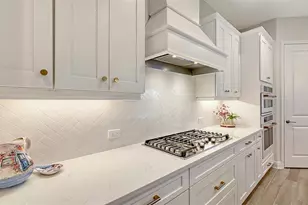 2469 Paradise Plum Dr, Sarasota, FL 34240 - Photo 12