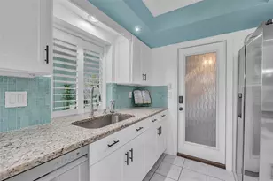 720 S Gondola Dr, Venice, FL 34293 - Photo 44