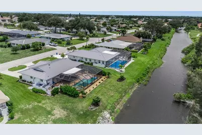 720 S Gondola Drive, Venice, FL 34293 - Photo 14