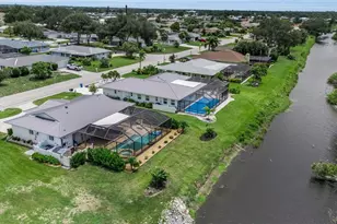 720 S Gondola Dr, Venice, FL 34293 - Photo 14
