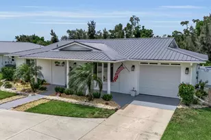 720 S Gondola Dr, Venice, FL 34293 - Photo 2