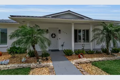 720 S Gondola Drive, Venice, FL 34293 - Photo 4