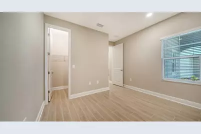 2373 Blue Mahoe Lane, Sarasota, FL 34240 - Photo 32