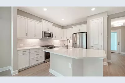 2373 Blue Mahoe Lane, Sarasota, FL 34240 - Photo 12