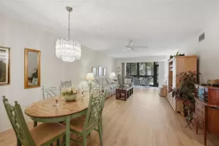 1638 Stickney Point Rd, Sarasota, FL 34231 - Photo 2