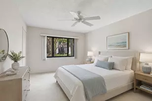 1638 Stickney Point Rd, Sarasota, FL 34231 - Photo 10