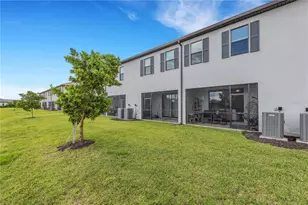15227 Sunny Day Dr, Bradenton, FL 34211 - Photo 24