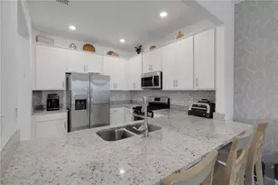 15227 Sunny Day Dr, Bradenton, FL 34211 - Photo 12