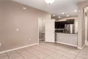 724 Royal Empress Dr, Ruskin, FL 33570 - Photo 12