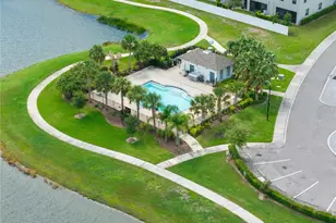 724 Royal Empress Dr, Ruskin, FL 33570 - Photo 46