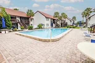 1640 Stickney Point Rd, Sarasota, FL 34231 - Photo 52