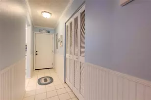1640 Stickney Point Rd, Sarasota, FL 34231 - Photo 4