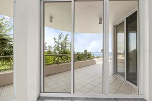 3080 Grand Bay Blvd, Longboat Key, FL 34228 - Photo 10