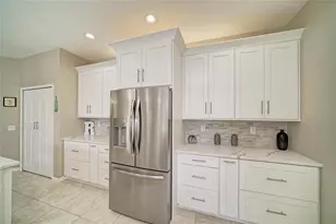 1401 Pinyon Pine Dr, Sarasota, FL 34240 - Photo 22