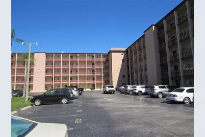 4135 Lake Bayshore Drive #504, Bradenton, FL 34205 - Photo 1