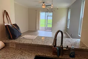 1146 Grantham Dr, Sarasota, FL 34234 - Photo 4