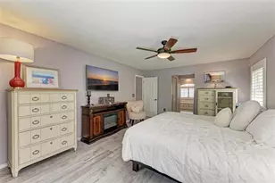 316 Roseling Cir, Venice, FL 34293 - Photo 40