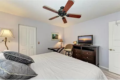 316 Roseling Circle, Venice, FL 34293 - Photo 32
