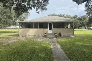 275 Temple St, Mulberry, FL 33860 - Photo 1