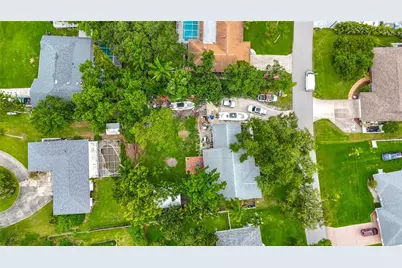 1953 Rolling Green Circle, Sarasota, FL 34240 - Photo 56