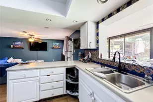 1953 Rolling Green Cir, Sarasota, FL 34240 - Photo 22