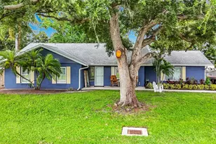 1953 Rolling Green Cir, Sarasota, FL 34240 - Photo 1
