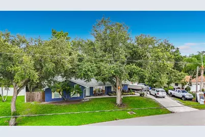 1953 Rolling Green Circle, Sarasota, FL 34240 - Photo 10