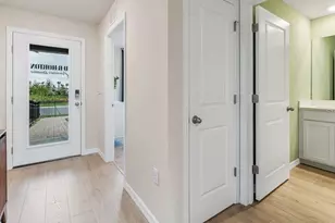 10424 Curving Creek Loop, Parrish, FL 34219 - Photo 2