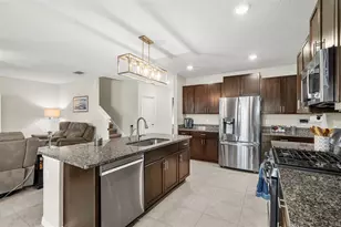 9823 Lemon Drop Loop, Ruskin, FL 33573 - Photo 10