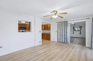 1329 Nantucket Rd, Venice, FL 34293 - Photo 10